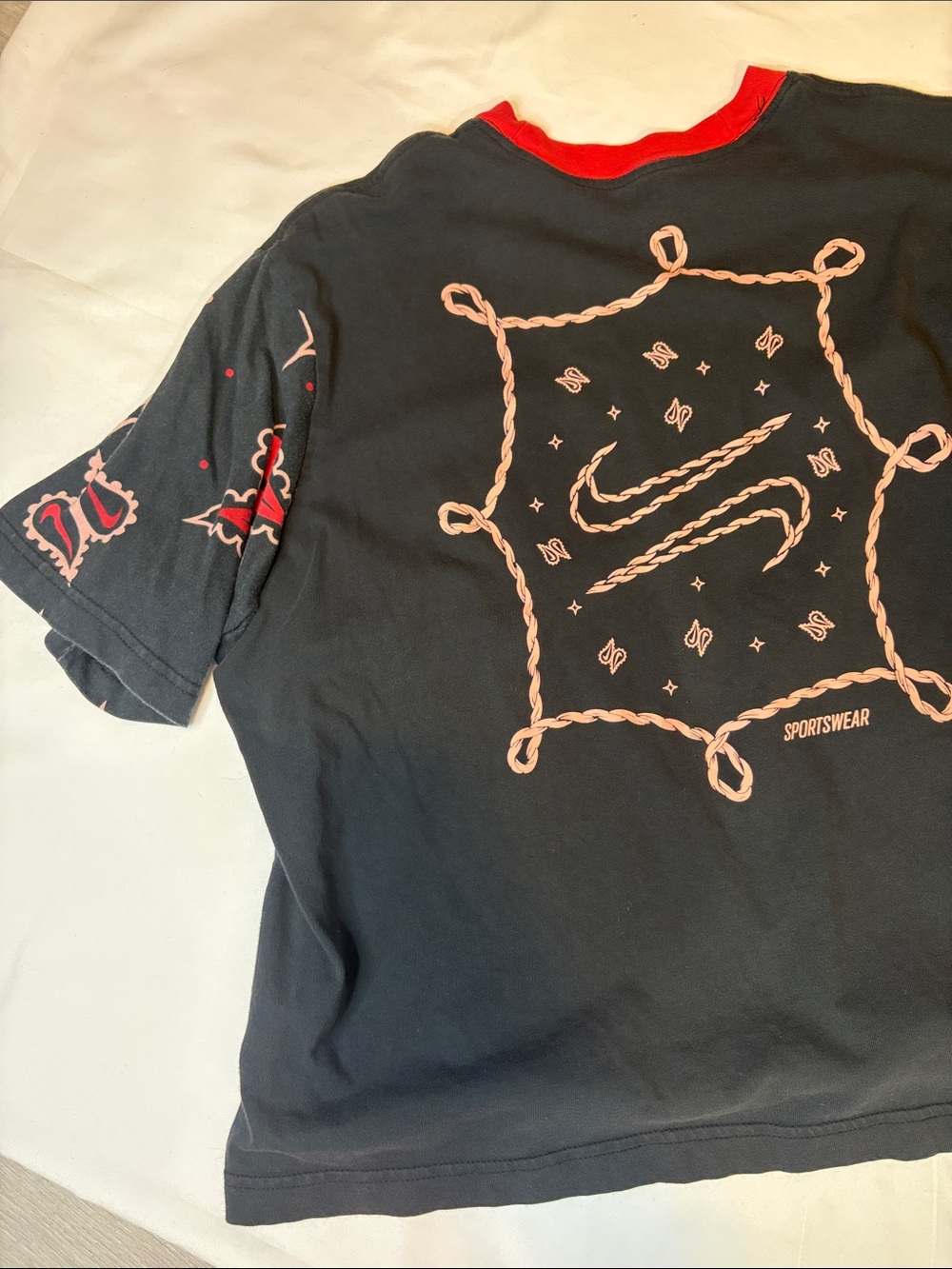 Western Rope Swoosh Paisley Cowboy Graphic Tee Black and Red Boxy Crop Large